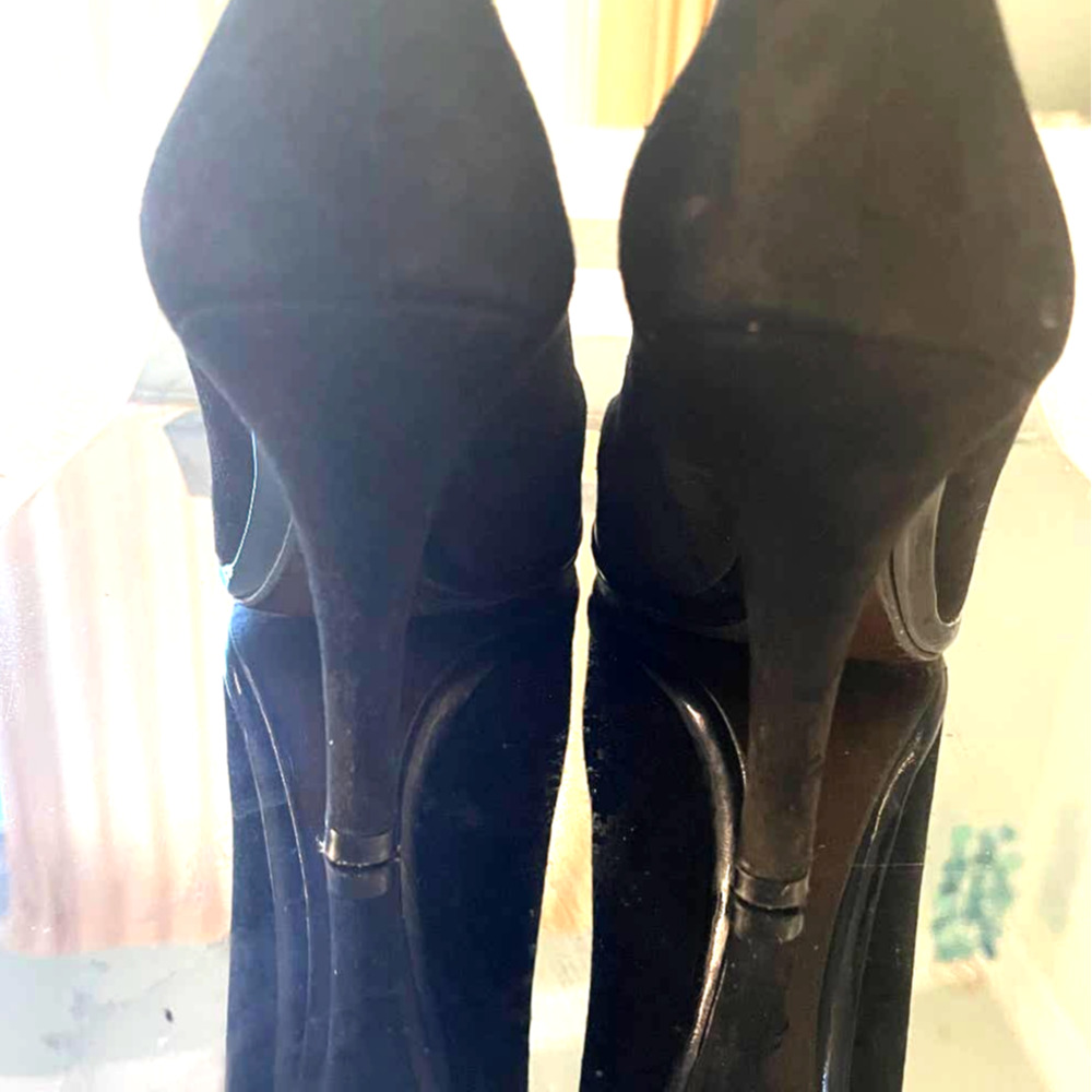 Stuart Weitzman Classic Platform Black Suede Pump… - image 3